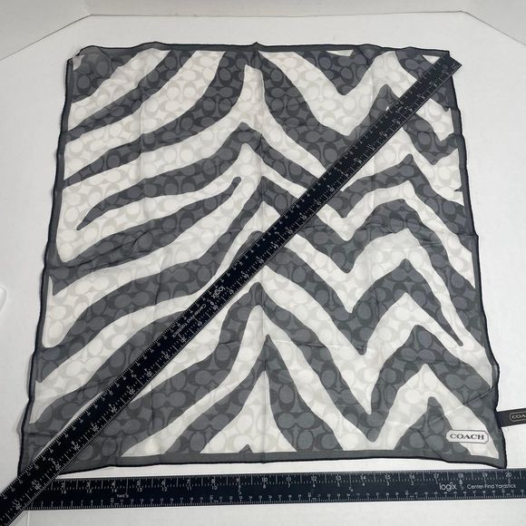 NWOT Coach signature black/white 100% silk zebra print scarf PRICE FIRM - Picture 5 of 10